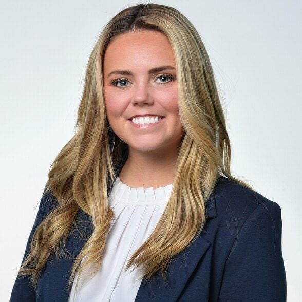 Land Listing Agent Photo