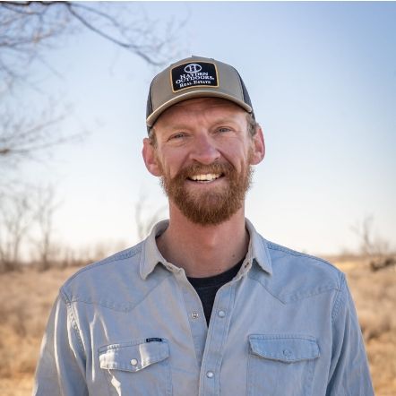 Land Listing Agent Photo