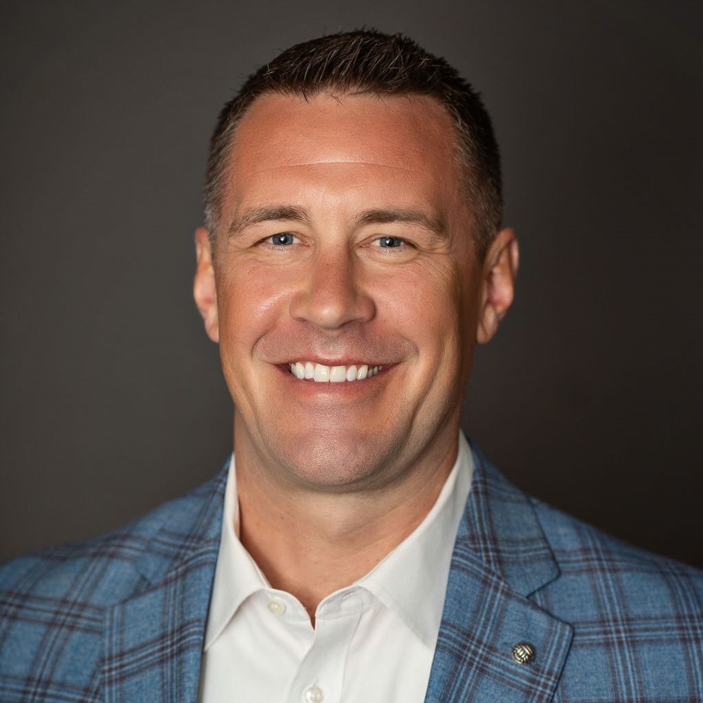 Land Listing Agent Photo