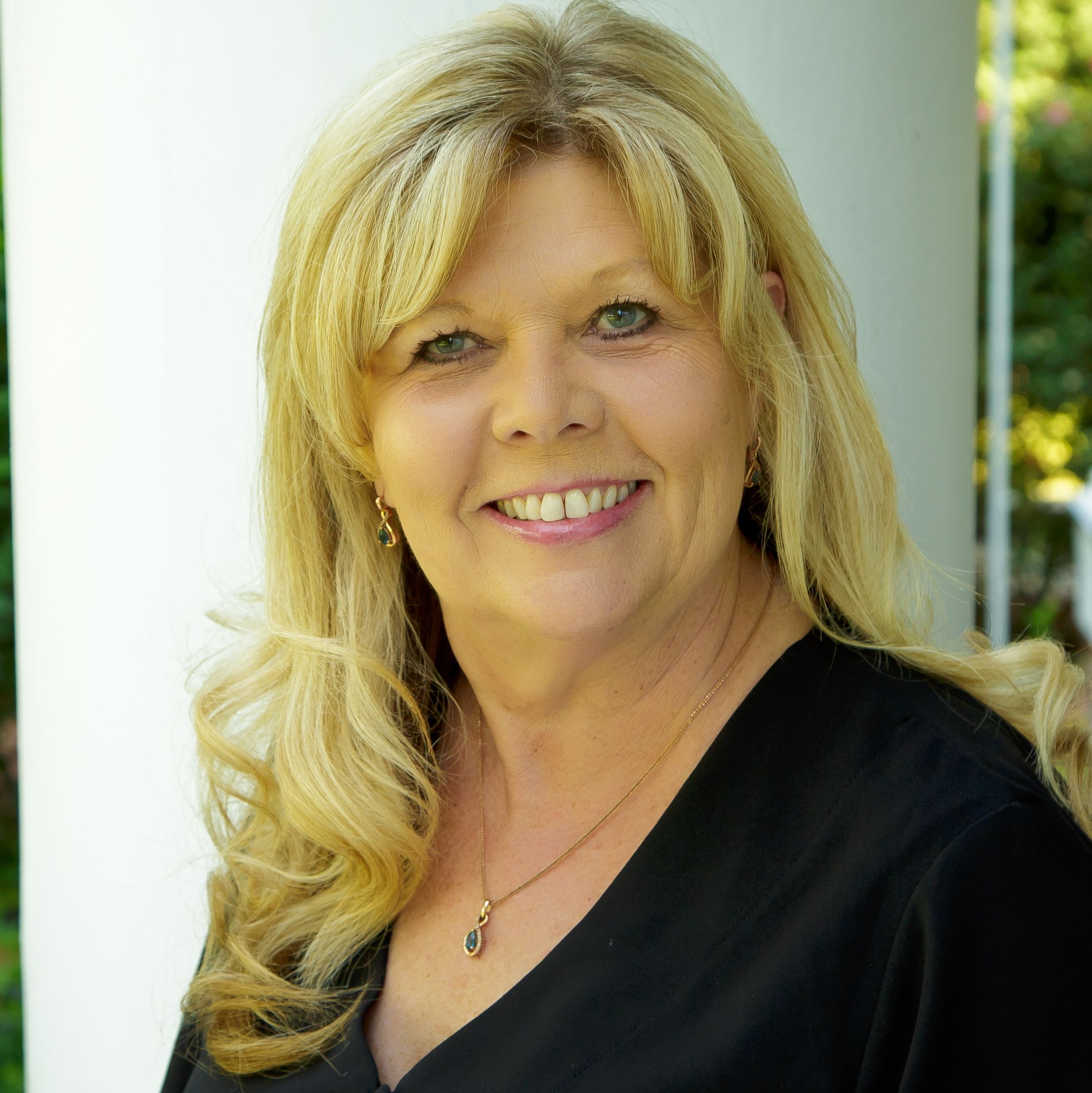 Land Listing Agent Photo