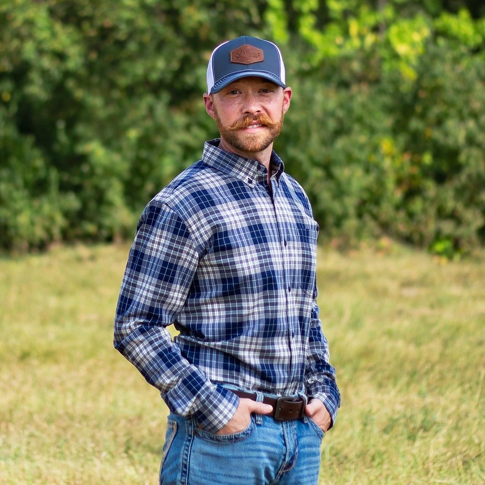 Land Listing Agent Photo