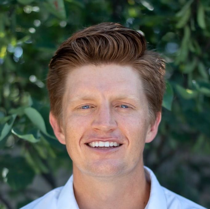 Land Listing Agent Photo