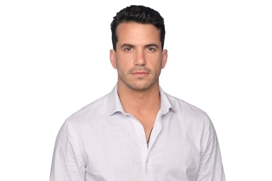 Land Listing Agent Photo