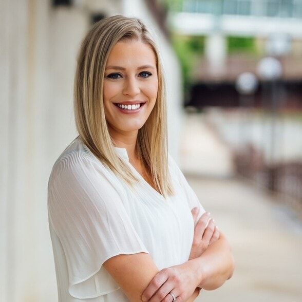Land Listing Agent Photo