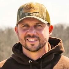 Land Listing Agent Photo