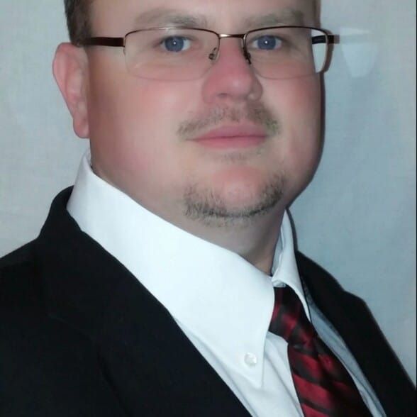 Land Listing Agent Photo