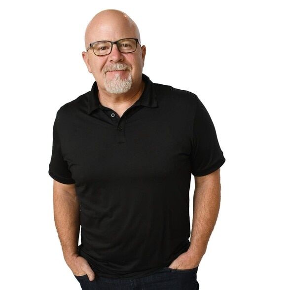 Land Listing Agent Photo