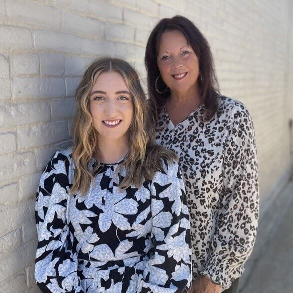 Land Listing Agent Photo