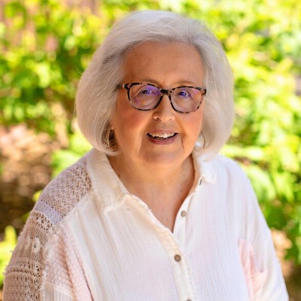 Land Listing Agent Photo