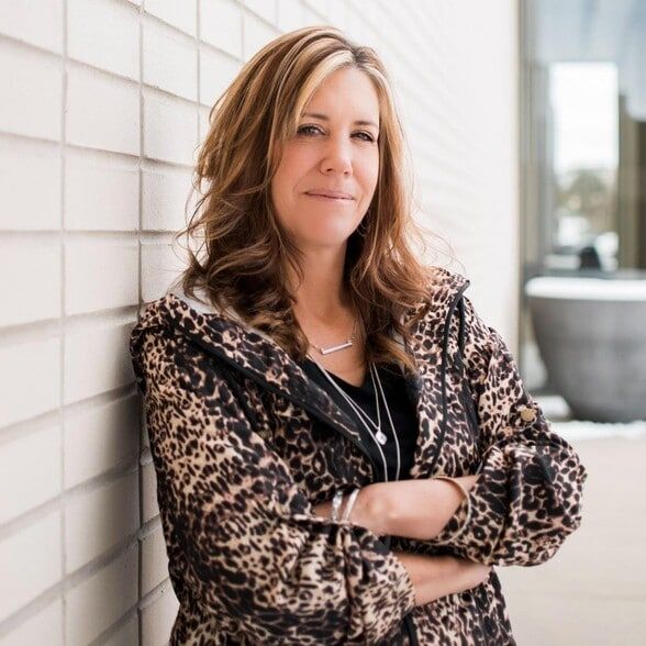 Land Listing Agent Photo