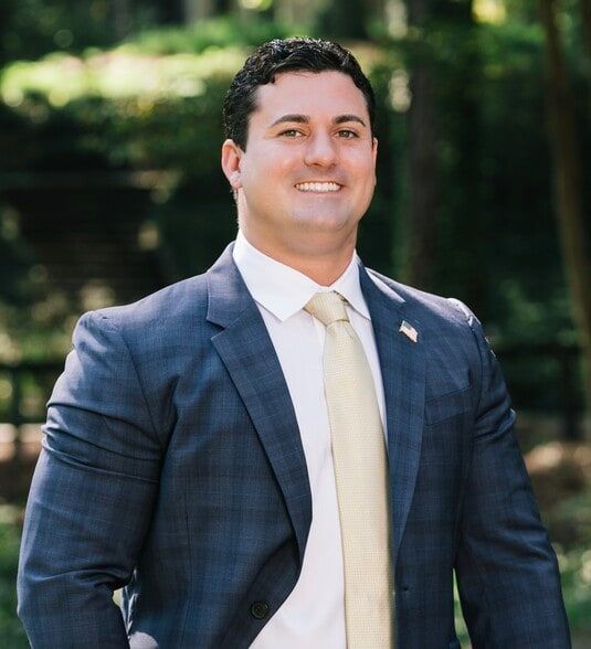 Land Listing Agent Photo