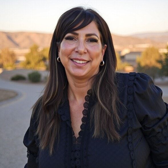 Land Listing Agent Photo