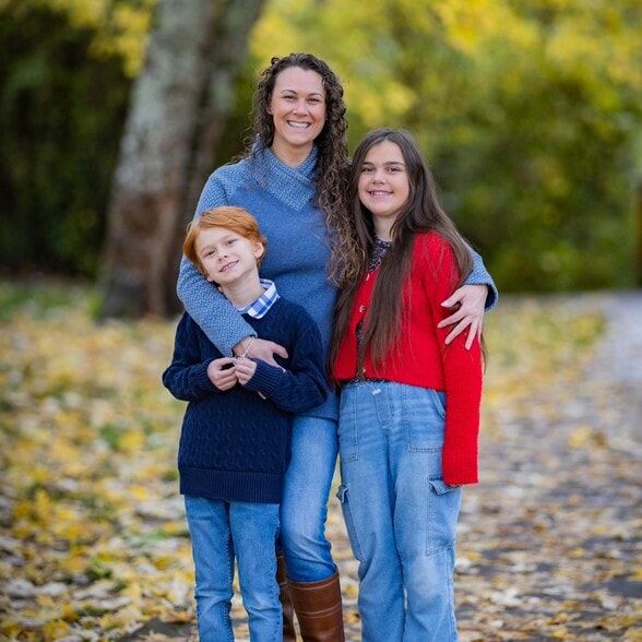 Land Listing Agent Photo