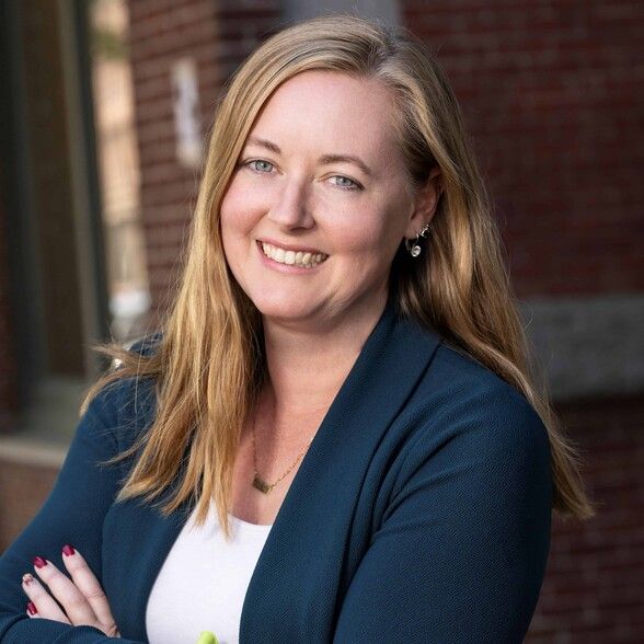 Land Listing Agent Photo