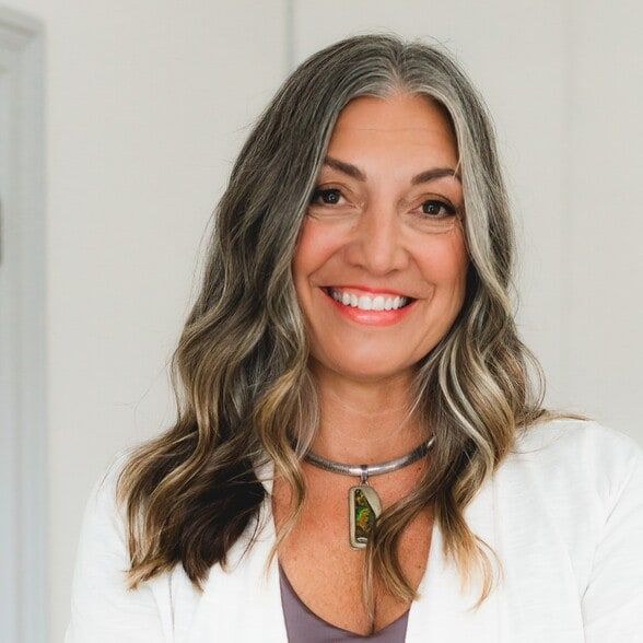 Land Listing Agent Photo