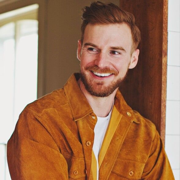 Land Listing Agent Photo