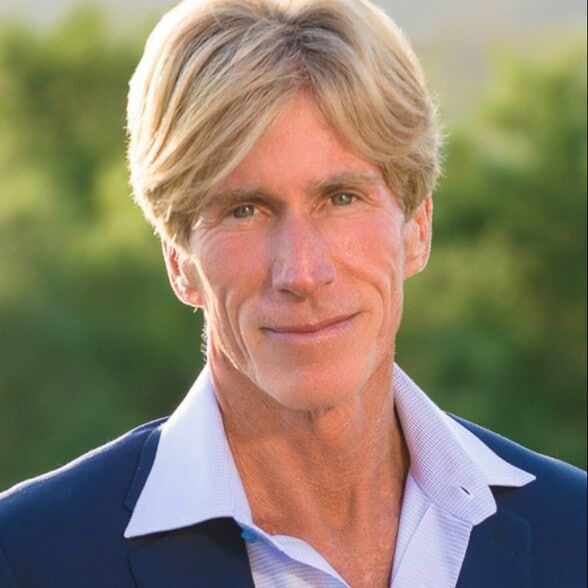 Land Listing Agent Photo