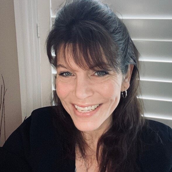 Land Listing Agent Photo