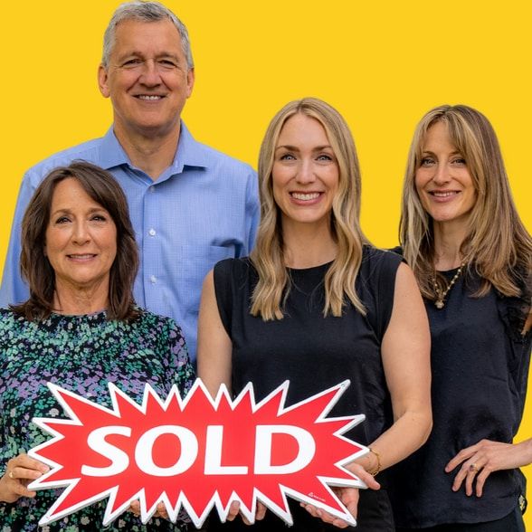 Land Listing Agent Photo