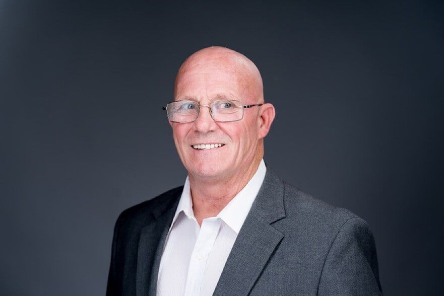 Land Listing Agent Photo