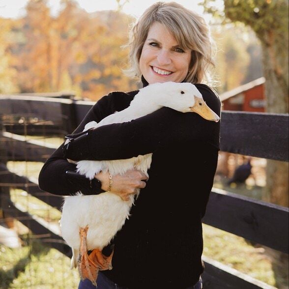 Land Listing Agent Photo