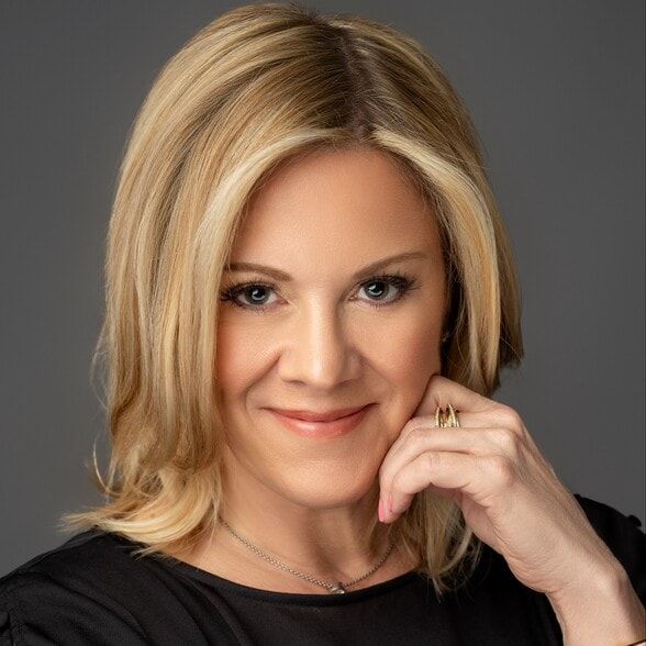 Land Listing Agent Photo