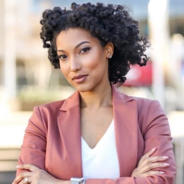 Land Listing Agent Photo