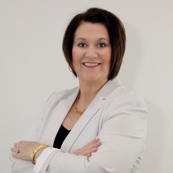 Land Listing Agent Photo