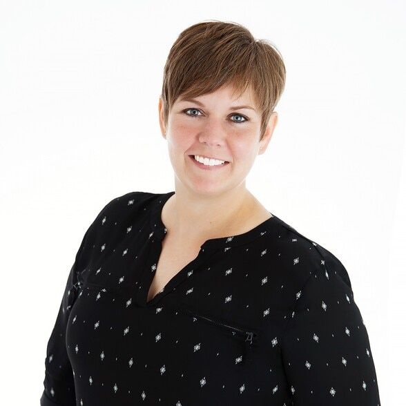 Land Listing Agent Photo