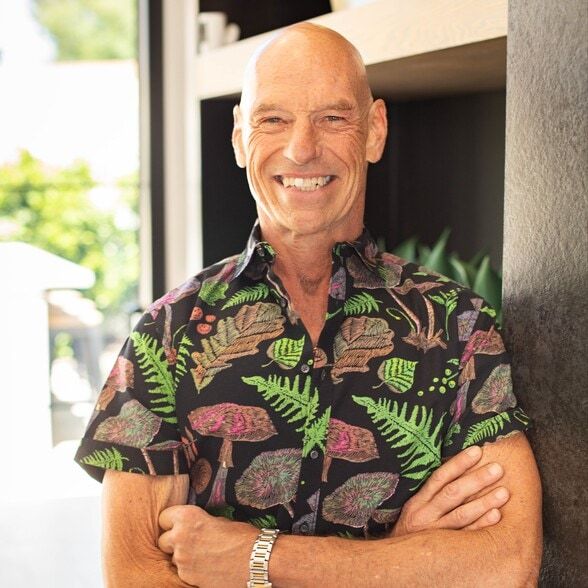 Land Listing Agent Photo