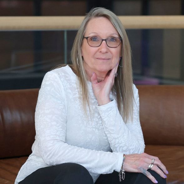 Land Listing Agent Photo