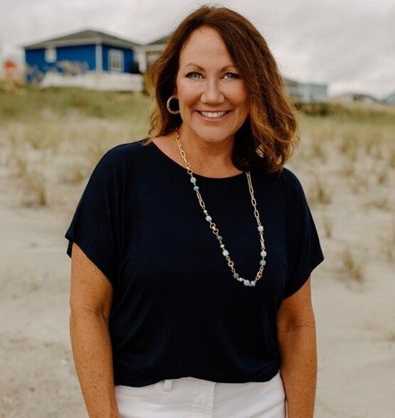 Land Listing Agent Photo