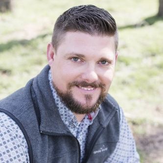 Land Listing Agent Photo