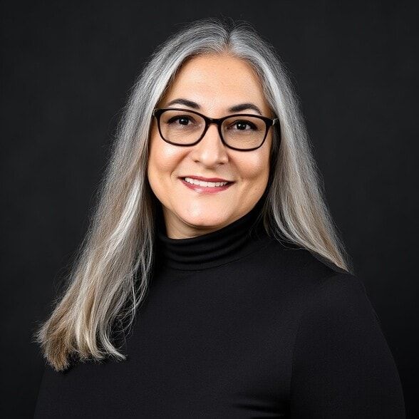 Land Listing Agent Photo