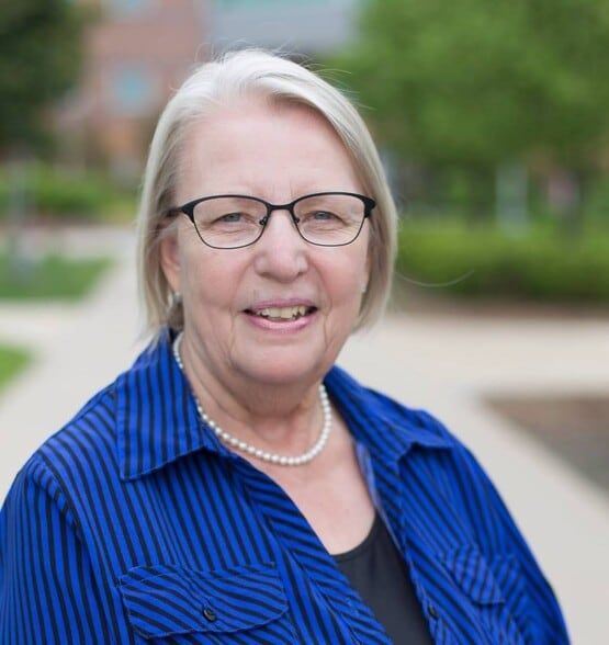 Land Listing Agent Photo