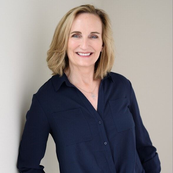 Land Listing Agent Photo