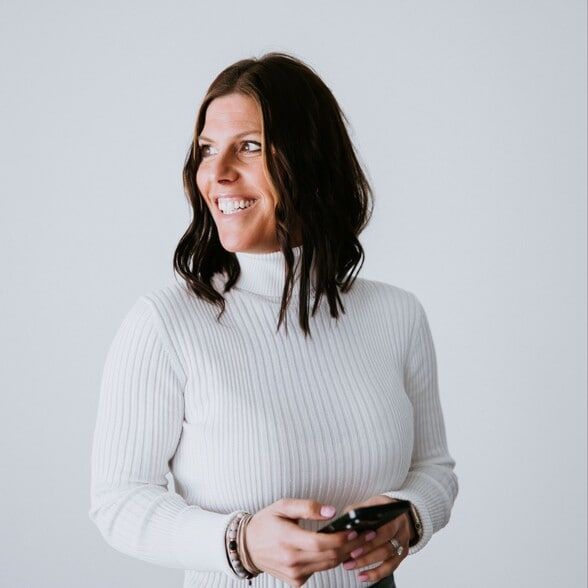 Land Listing Agent Photo