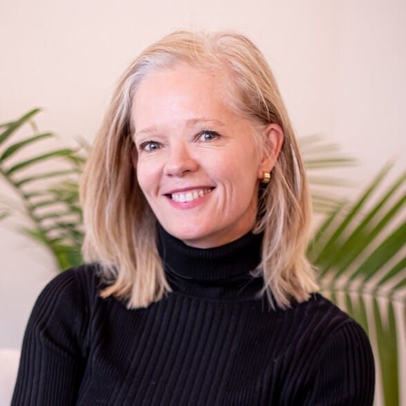 Land Listing Agent Photo