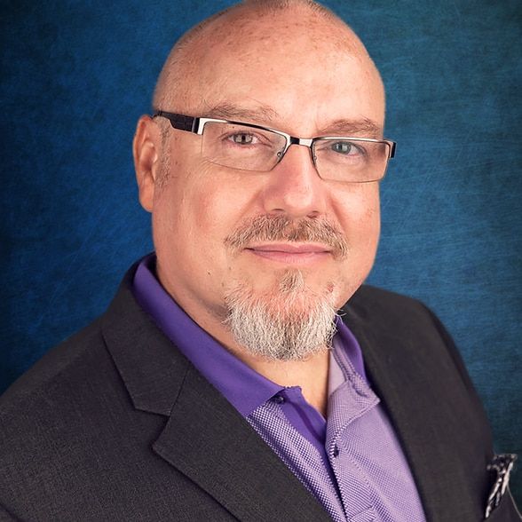 Land Listing Agent Photo