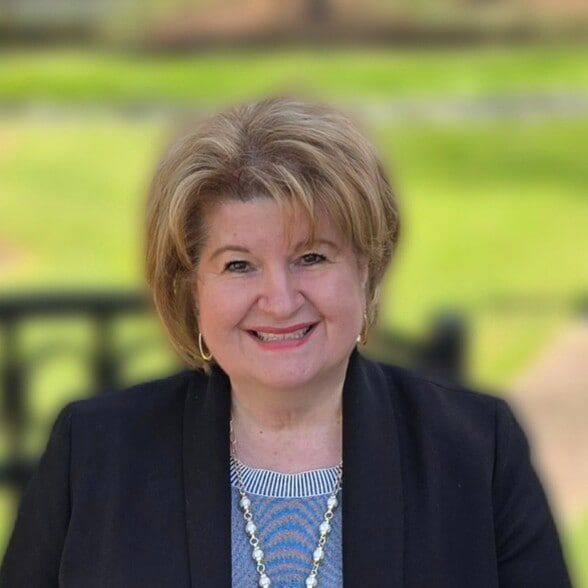 Land Listing Agent Photo