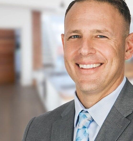 Land Listing Agent Photo