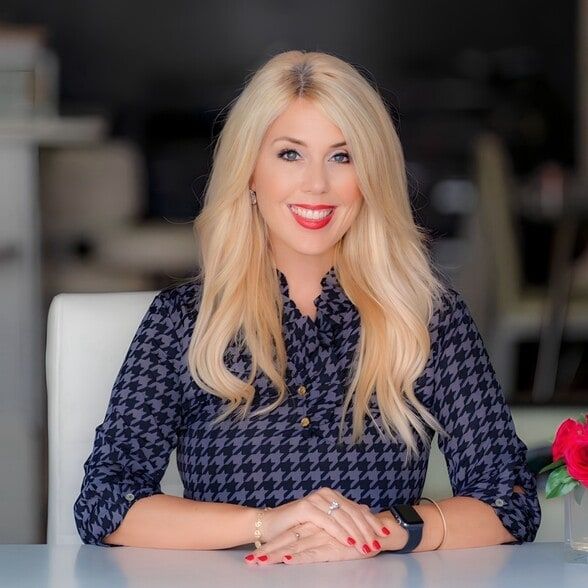 Land Listing Agent Photo