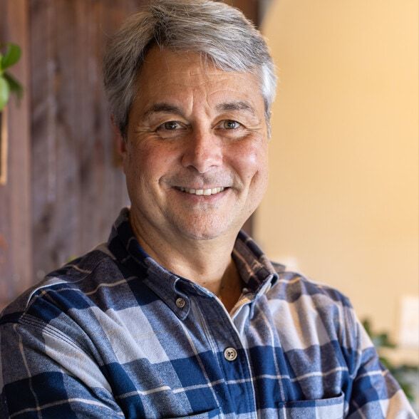 Land Listing Agent Photo