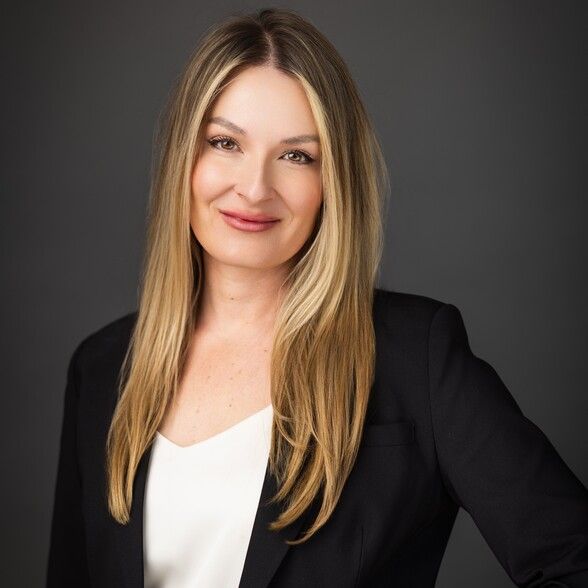 Land Listing Agent Photo