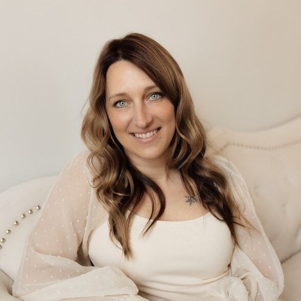 Land Listing Agent Photo