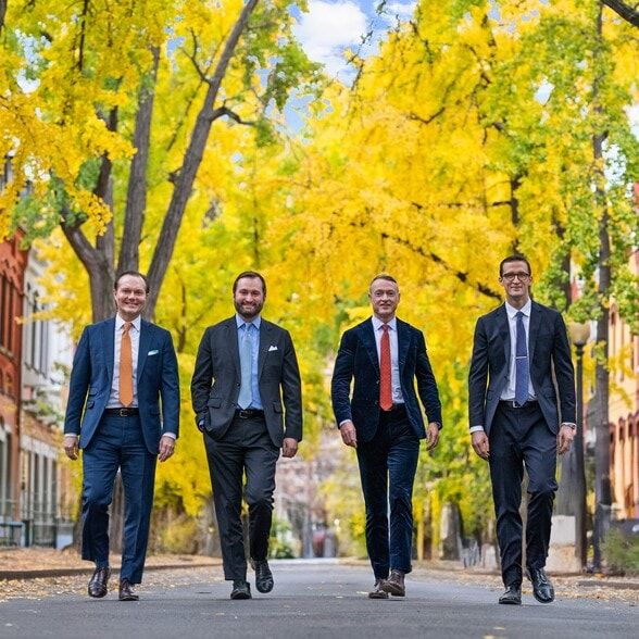 Land Listing Agent Photo