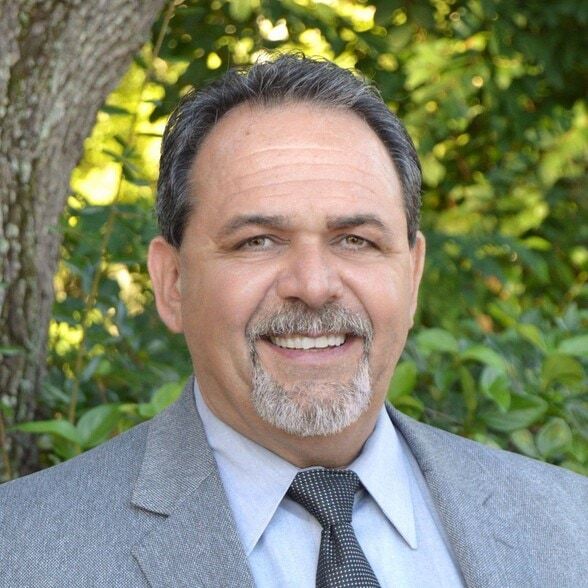 Land Listing Agent Photo