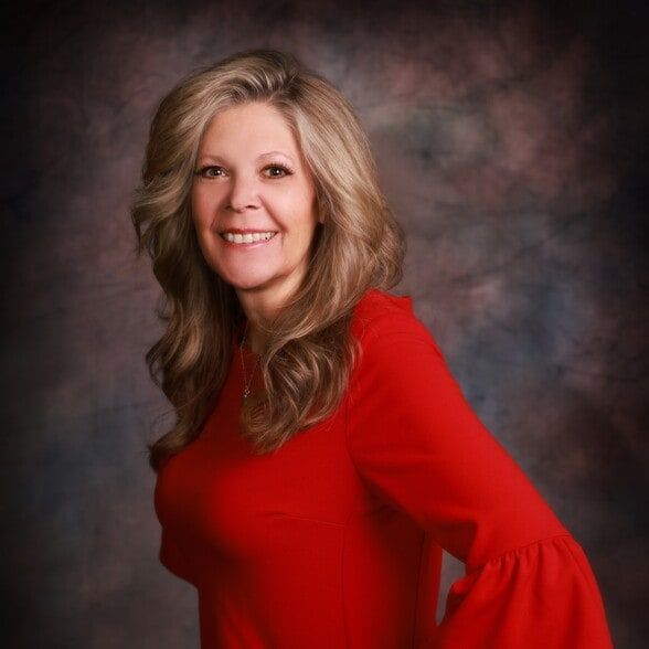 Land Listing Agent Photo