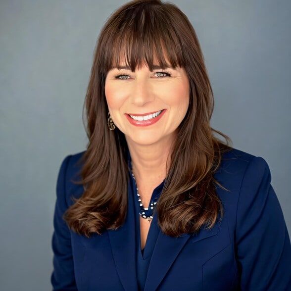 Land Listing Agent Photo