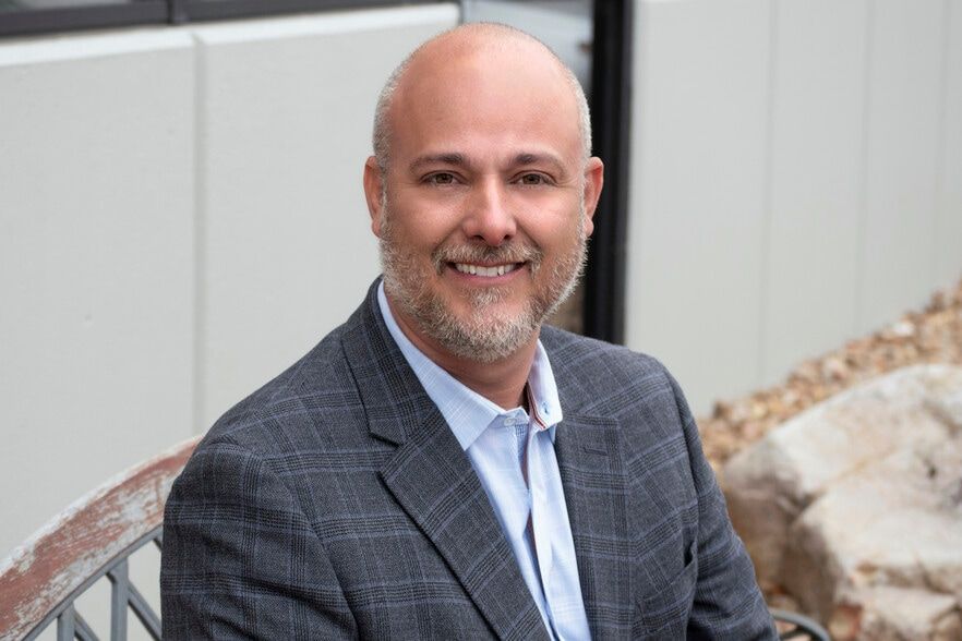 Land Listing Agent Photo